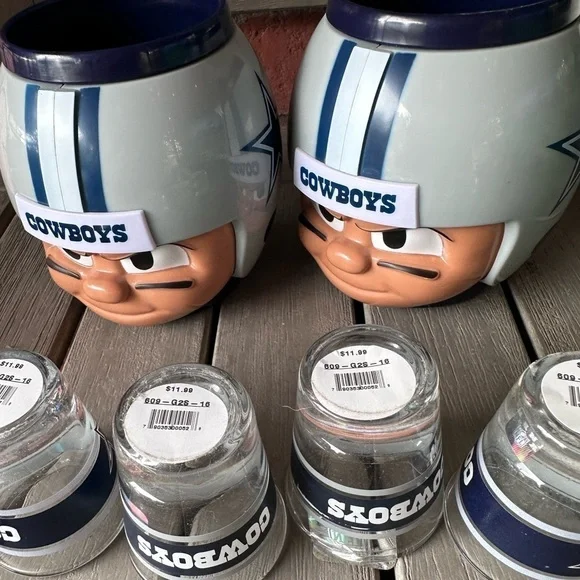 Dallas Cowboys NFL bundle, Two Mugs & 4 shot glasses Tailgate Fathers Day NEW